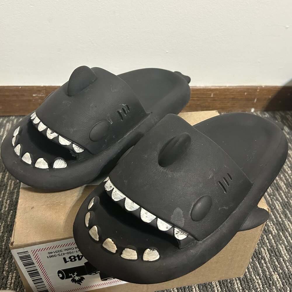 Cartoon shark slippers
